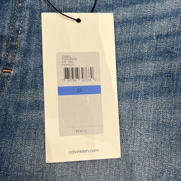 NWT Calvin Klein denim skirt - Picture 4 of 4